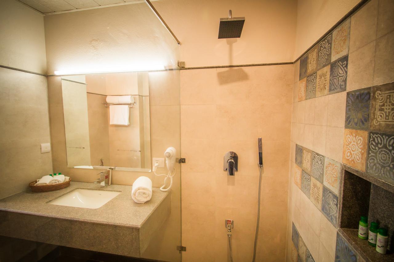 One Earth Royale Boutique Hotel Mussoorie Exteriör bild